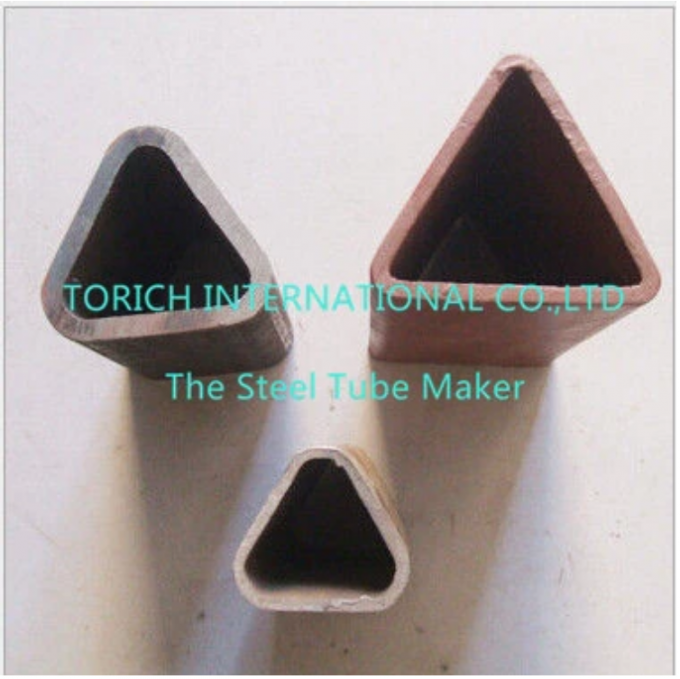 Triângulo de aço especial estirado a frio do tubo dado forma