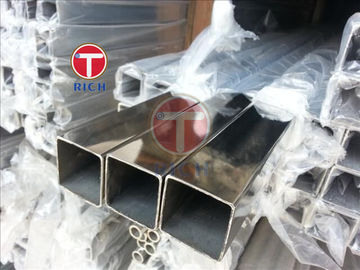 Bom preço. 304 quadrado sem emenda de aço inoxidável da tubulação 3x3 laminado a alta temperatura on-line