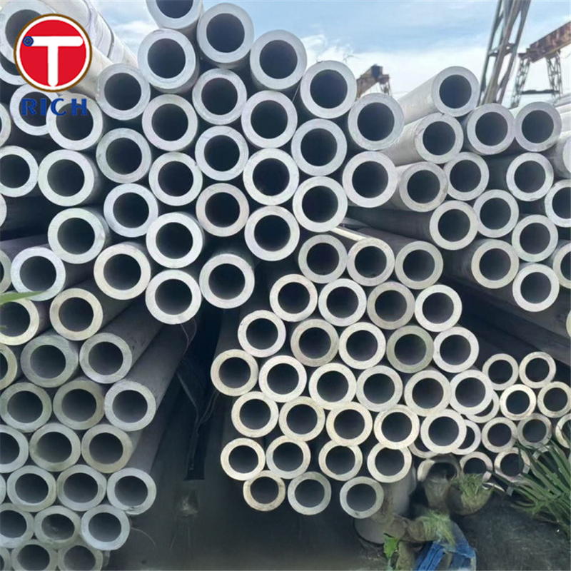 Tubos de trocador de calor DIN 28180 X5CrNi18-10 Tubos de aço inoxidável sem costura para trocadores de calor tubulares