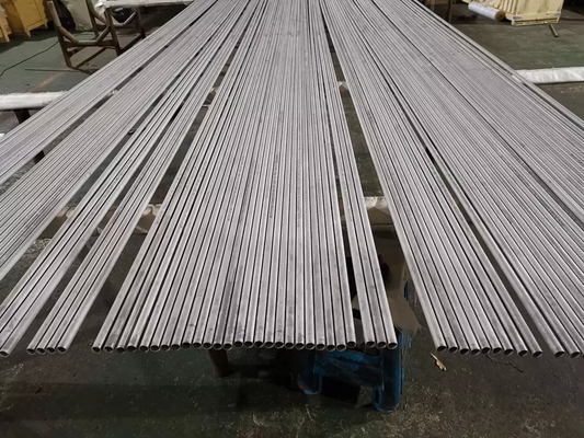 Bom preço. Tubos sem emenda do permutador de calor da caldeira do tubo de aço de ASTM A213 TP304 TP316 on-line