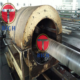 Bom preço. Os tubos sem emenda do metal de Astm A106, enegrecem a tubulação de aço sem emenda pintada do carbono on-line