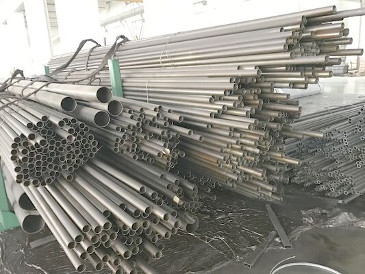 Bom preço. tubulação sem emenda do carbono da identificação St37 de 6mm Od 2mm para a injeção on-line